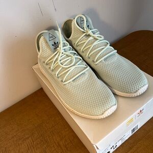 Adidas Pharrell Williams HU Tennis Shoes